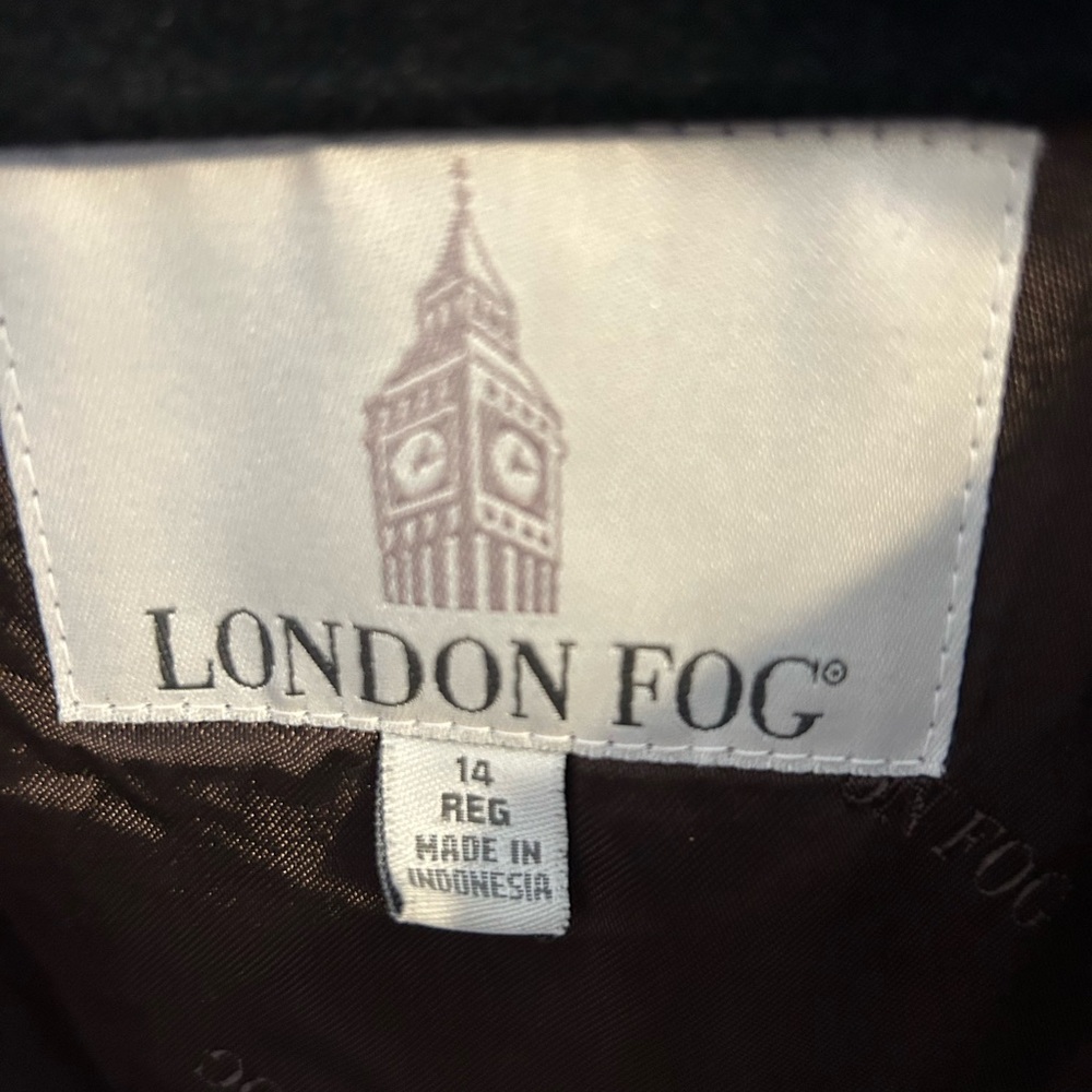 London Fog Tan Trench Coat with Belted Waist - Picture 4 of 10